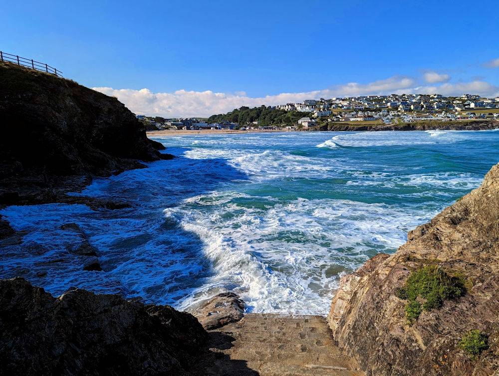 Near to Polzeath. Looking towards Polzeath. Posted by Brian Gaze